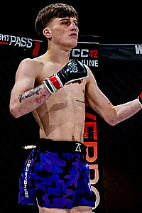 Tyler Derbyshire