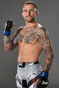 Gregor Gillespie